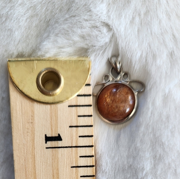 Sunstone and Silver pendant - Picture 11 of 11